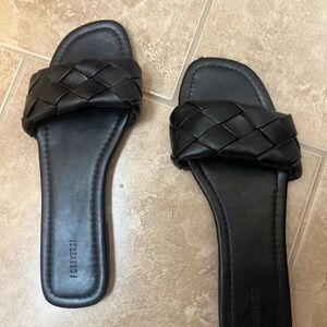 Forever 21 size 10 sandals- runs small